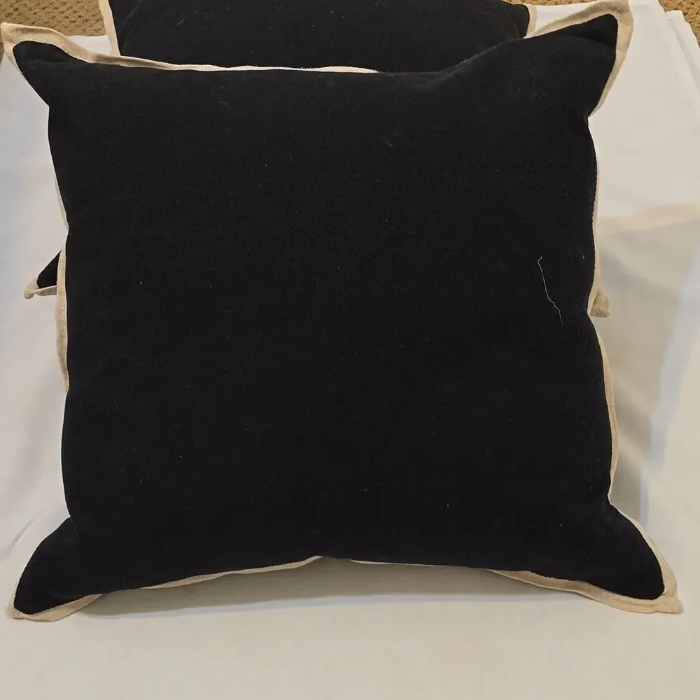 Villa black cream